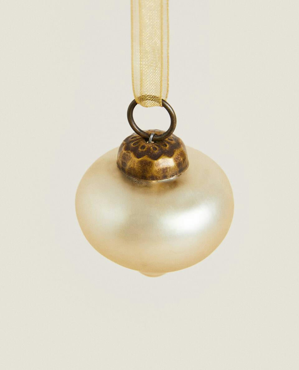 PACK OF SHINY DROPLET CHRISTMAS DECORATIONS (PACK OF 3)