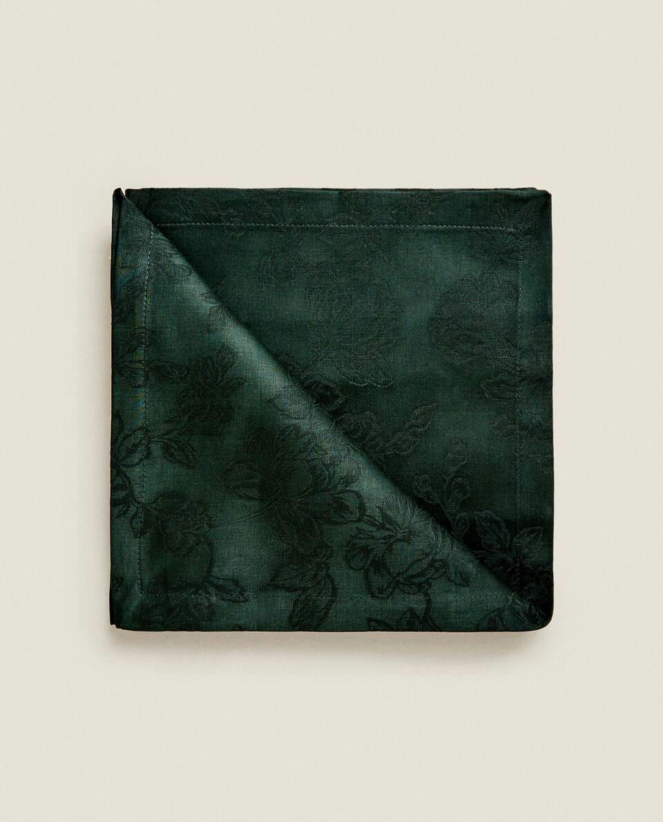 PACK OF CHRISTMAS FLORAL JACQUARD NAPKINS (PACK OF 2)