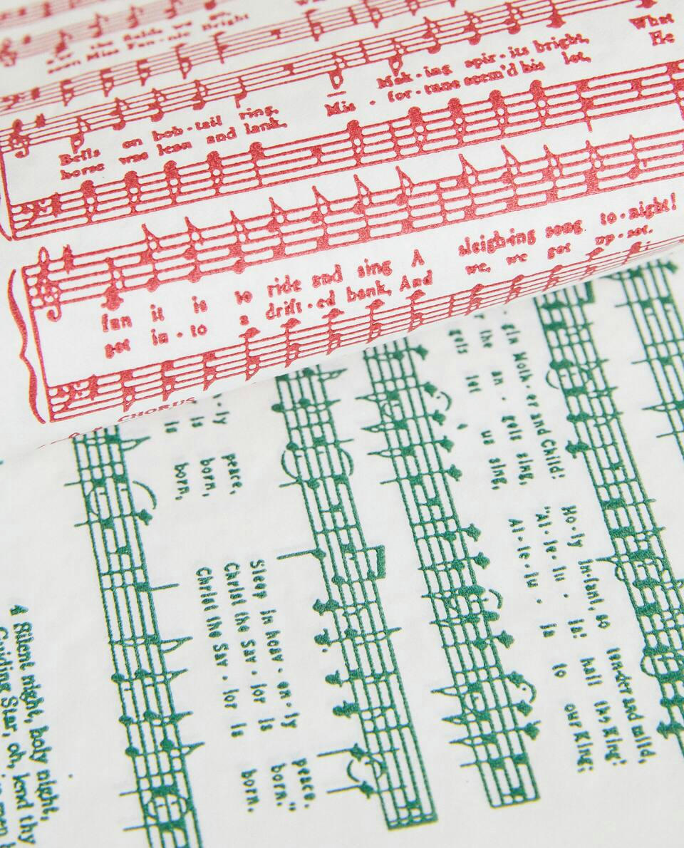 PACK OF PAPER NAPKINS WITH CHRISTMAS CAROLS (PACK OF 30)